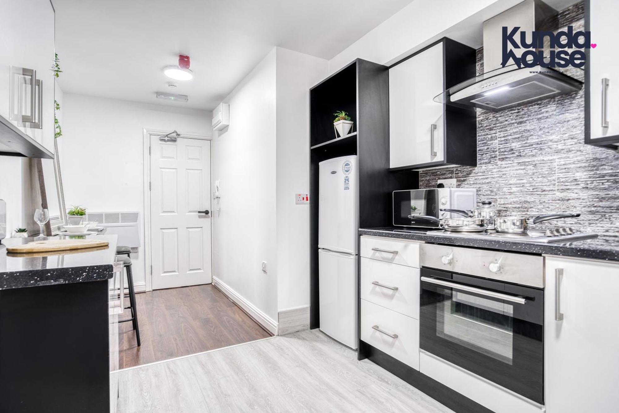 Cosy Apartments - City Living Made Elegant - Birmingham Buitenkant foto